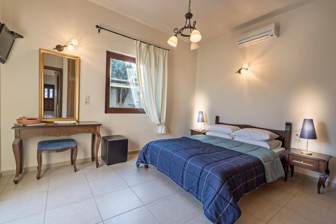 Sea Views At Villa Anemomylos With Heated Pool, Ping Pong And Tennis Agia Pelagia Екстериор снимка