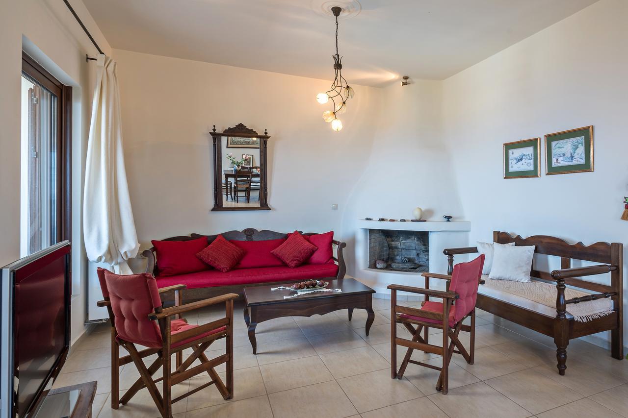 Sea Views At Villa Anemomylos With Heated Pool, Ping Pong And Tennis Agia Pelagia Екстериор снимка
